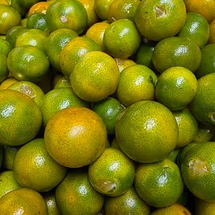 Fresh green citrus fruits used by Krua Praya Phuket